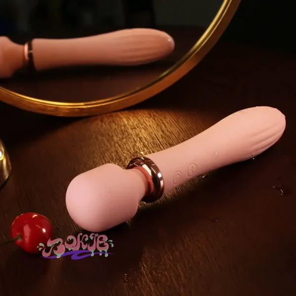 震動按摩棒，震動棒推薦，情趣震動棒，sm道具震動棒成人男女自慰器性玩具 612